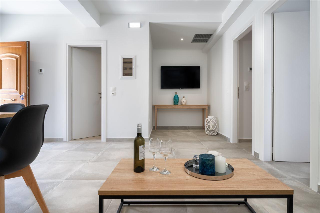Karavos Apartments Ахарави Екстериор снимка